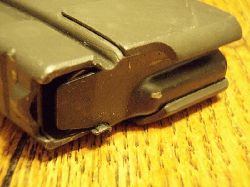 AK Mag Follower w/ Bolt Catch